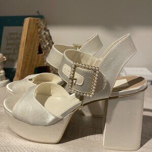Dolce Vita Bobby Pearl Heels